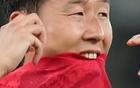 韩国球迷抗议，让中国承担他们世界杯费用，是中国国足坑了他们